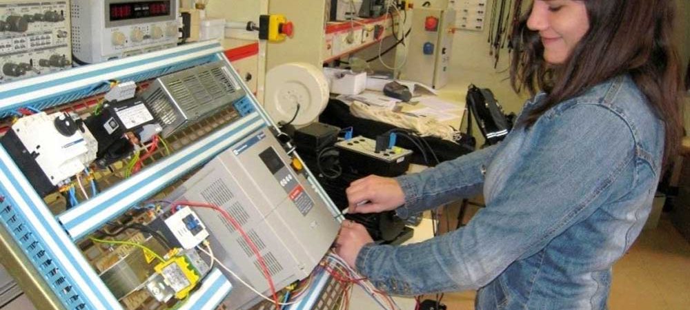 Lycee-Cabanis-Formations-BTS-Electrotechnique-cable